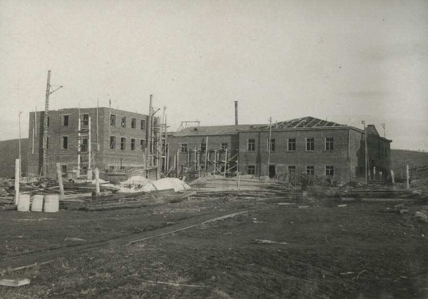 Строительство клуба судоремонтников и строителей. 1938 г.